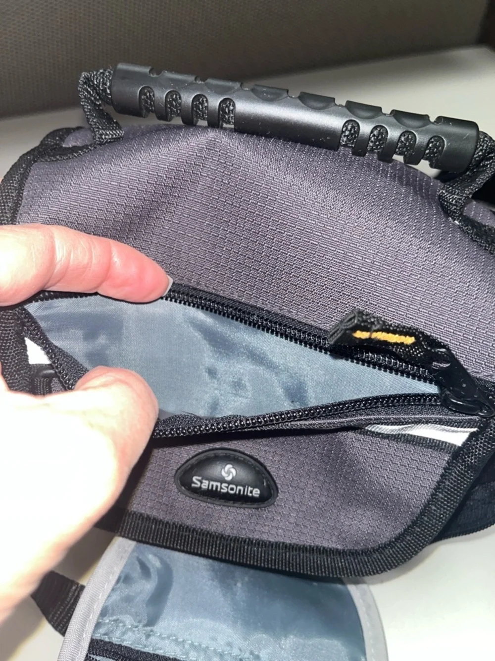 Samsonite Black and Gray Camera Crossbody Bag